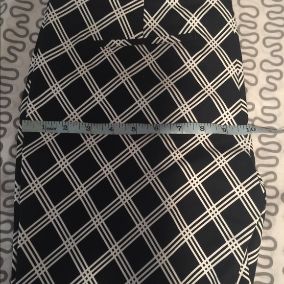 Express pants - Picture 4 of 8